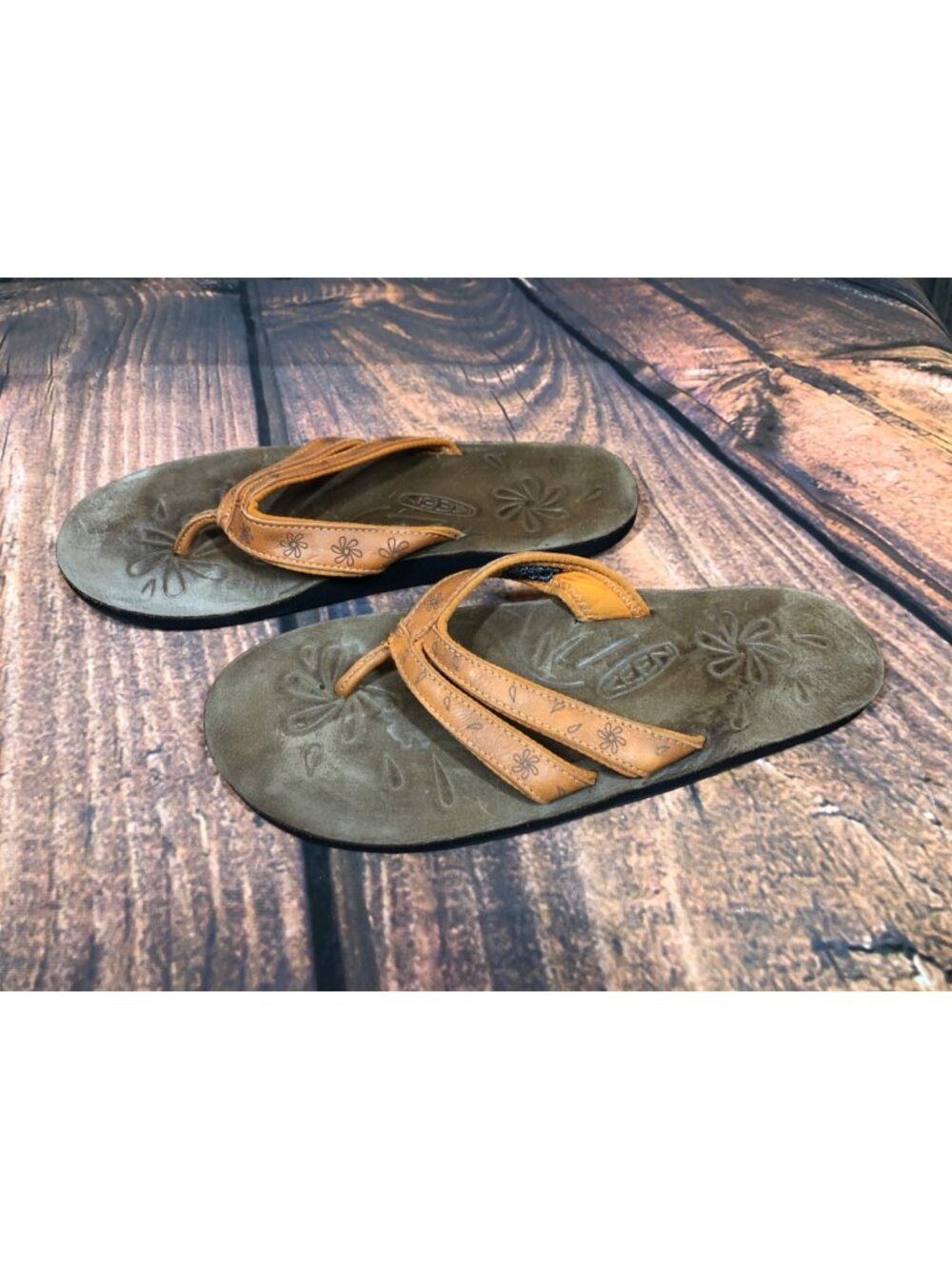 KEEN Florence II Orange Leather Floral Thong Sandals Flip Flops Womens 9 (3h6)